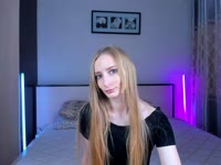 Beautiful young long-haired brunette with a slender figure and a beautiful body wants to find new friends to have a good time together :*
