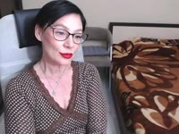 Hi, guys! My name is Ellie!I am 45 years old!
I