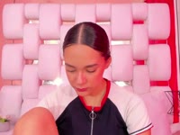 I am an elegant, fun woman with that daring touch that captivates effortlessly. I love talking, creating connection and playing with the imagination in a soft but very sensual way.
If you like women with class, attitude, good vibes and an energy that mixes sweetness with mischief. then you