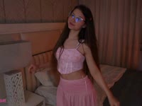 Hello! I am Loll, I am 18, I was born in heaven ^^ heh -he
I am a shy girl with great plans for the future
Maybe sometimes you can