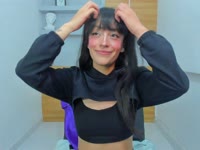 Hello, I am Luna, a 20 -year -old Colombian girl with a lot of energy, charisma and passion for what I do. ✨