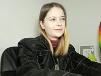 I like music, dance and good company, I also enjoy a pleasant conversation and feel pretty, I feel that I can easily connect with people to have a friendship