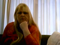 Wij zijn Sylvia 46 jaar en Paul 52 jaar en doen dit samen.Wij willen graag de mensen vermaken met ons sexgenot.Wij zijn voor alles in behalve  plas en poepsex..Dus heb je zin in een geil contact dan ben je bij ons op het goede adres.Tot horens en geile kusjes waar je maar wilt