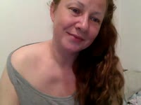 I like to try new things. I am always willing to please and be pleased!!! I am open to new things and enjoy life to the fullest. I`m already looking forward to new adventures .. maybe even with you?