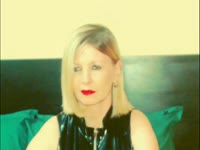 im an opened mind  woman, i like to try  new things, im creative, i like having a good moment, i like being  pleased