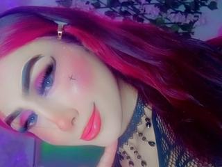 Melany_TSHorny