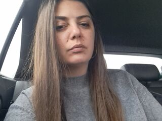 free webcam chat AryaMalone