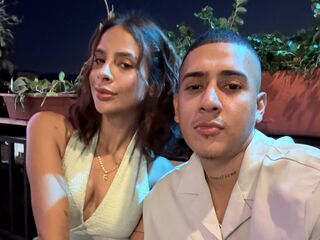 webcam chat AishaAndConnor