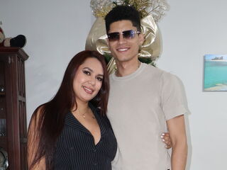 couple fucking on webcam DerekAndMia