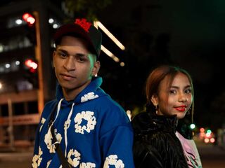 free live webcam picture KarinAndMichisu