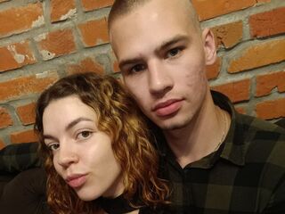 fucking web cam couple sexshow MaxAndEva