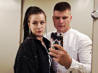 hot webcam NadiNicolas