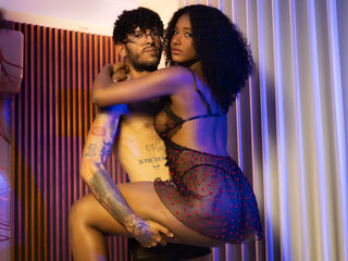 naked cam chat SofiaAndBruno