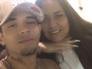 live couple blowjob YobanaReina