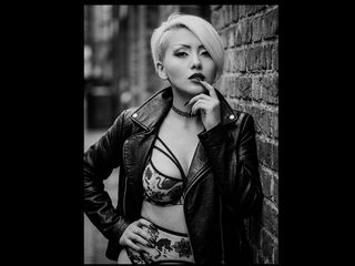 rubber fetish cam girl AshleyRhode
