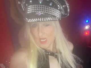 fetish camgirl chatroom GodessLulu