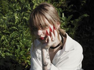 webcamgirl bondage live show LiyaLuna
