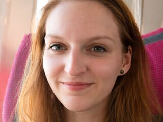 foot fetish girl web cam NoorAli