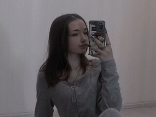 girl webcam show AftonCoppinger