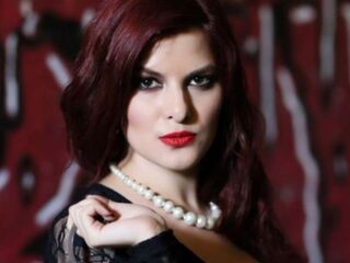 live webcam performer AldeaKnox