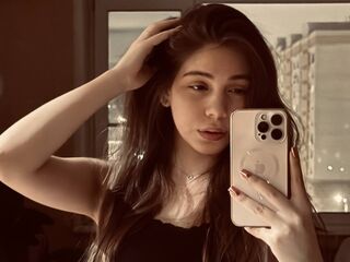 cam girl showing pussy AlishiaCowlin