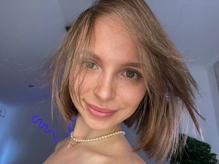 free live webcam chat AllieBlack