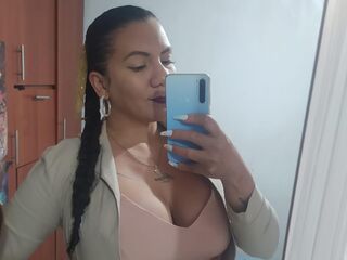 adult chat room AlysaPear