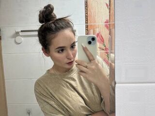 camwhore shaved pussy AmilyCarter