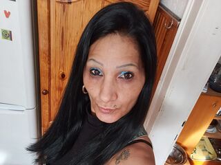 camslut AndrasPeterne