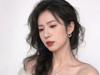 camgirl masturbating with sex toy AnnLinMei