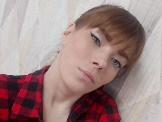naked cam chatroom AnnaClown