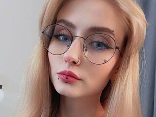 camgirl chat room AnnisGossett