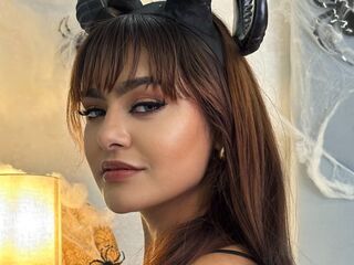 naked webcam girl AshiaEktare