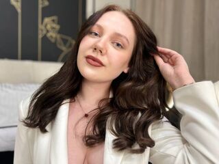 cam slut picture BellaSwiger