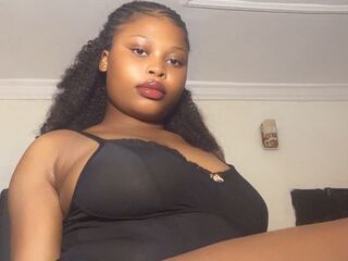 adult chat room BellaVine