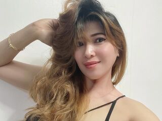 babe BellaWinter