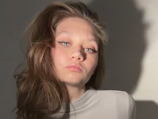 naked webcamgirl picture BrandiLiedberg