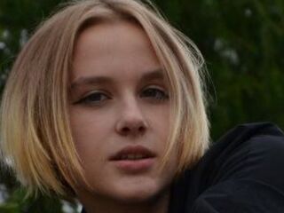 webcamgirl CarMiller