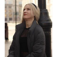 sexy live cam girl CarinGoodwin