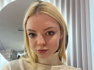 girl cam live CarlenePattie