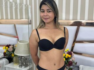 free chat room CarlyJoness