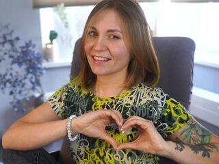 girl nude ChauFullmore