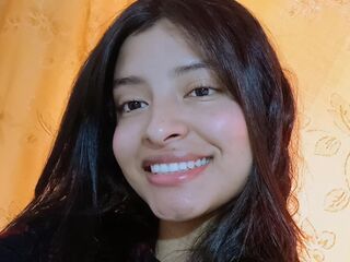 camgirl playing with sextoy ChloeRocher