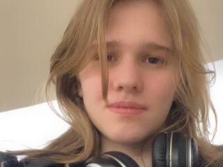 cam slut ChristieDemaline