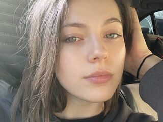 livecam chat ClarettaZinno