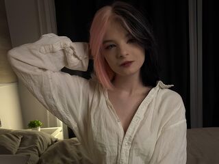 chat room live show ClaudineKrentz