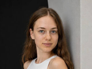 camgirl webcam picture CleoraClouden