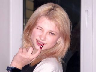 naughty camgirl masturbating DaisySponholz