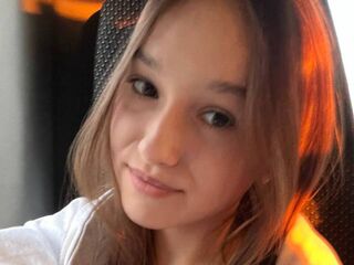 camgirl chat room DelorseDoderer