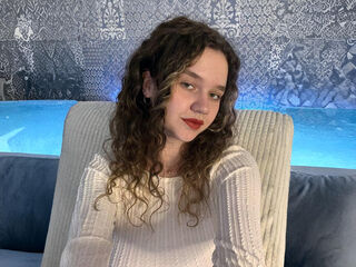hot girl cam picture ElliaWesty